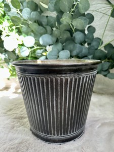 Osłonka metalowa 21