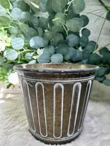 Osłonka metalowa 21 