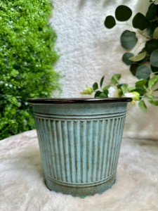 Osłonka metalowa 16