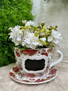 Osłonka filiżanka w kwiaty z tablicą 16 