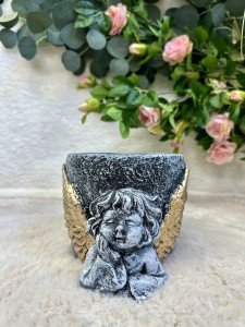 Osłonka betonowa anioł 13