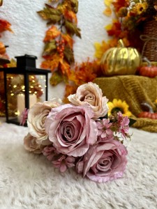 Bukiet róż fioletowy 45 