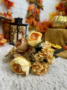 Bukiet żółtych piwonii 45