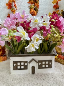 Osłonka  drewniana domek 36