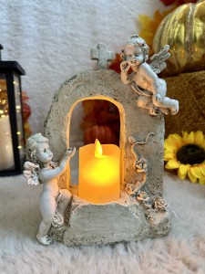 Anioł ze świecą led 22