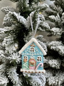 Zawieszka domek 11