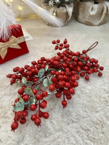 Gałązka świąteczna czerwona 55  