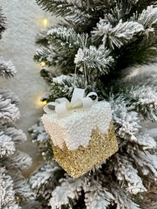 Zawieszka złota prezent     