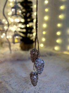 Szyszki  wiszące 39