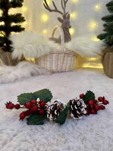 Gałązka świąteczna z szyszkami  27