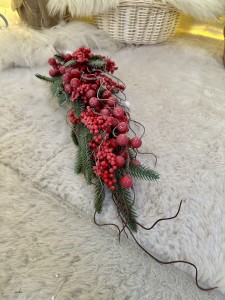 Gałązka świąteczna zielono-czerwona 60