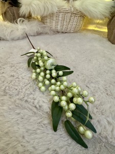 Gałązka świąteczna limonkowa 66