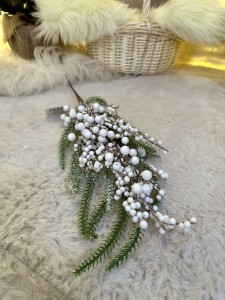 Gałązka świąteczna zielono-biała 68