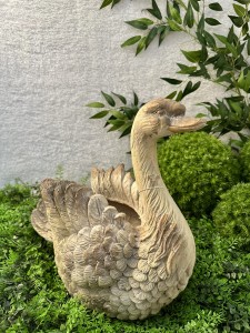 Osłonka ceramiczna łabędź 38