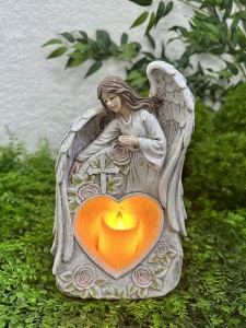 Anioł ze świecą led 27