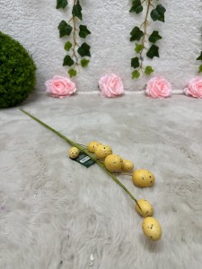 Gałązka z jajkami 60