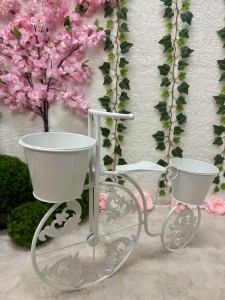 Rower metalowy biały  z miejscem na donice 50 