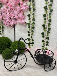 Rower metalowy czarny z osłonkami 39 