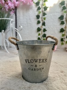 Osłonka metalowa 17