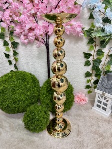 Świecznik, stojak  złoty 64