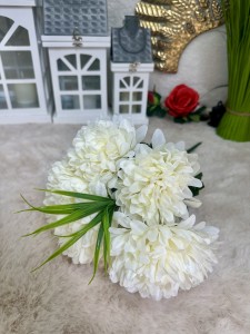 Chryzantema bukiet ecru 60