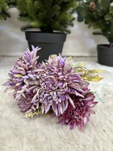 Chryzantema bukiet fioletowy 40  