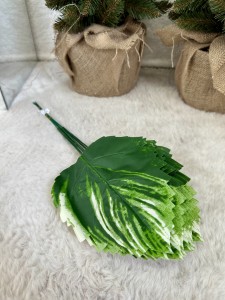 Pakiet liści 12szt. 45